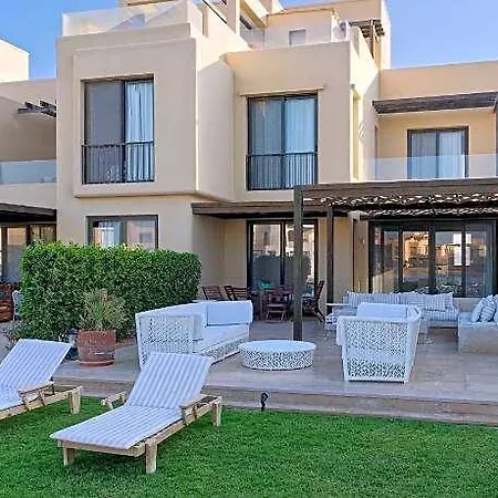 Vesta - Luxury Villa - 3Br - Tawila